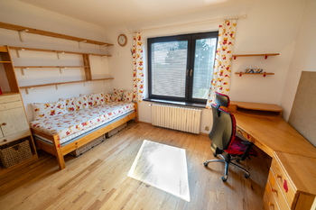 Prodej domu 189 m², Úvaly