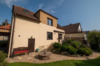 Prodej domu 189 m², Úvaly