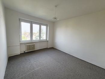 Pronájem bytu 2+1 v družstevním vlastnictví 55 m², Hradec Králové