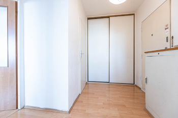 Prodej bytu 2+kk v osobním vlastnictví 43 m², Praha 4 - Michle