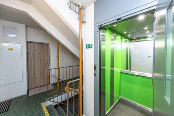 Prodej bytu 2+kk v osobním vlastnictví 43 m², Praha 4 - Michle