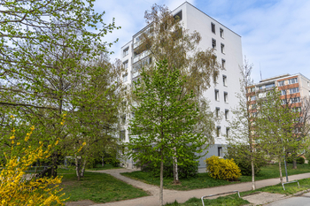 Prodej bytu 2+kk v osobním vlastnictví 43 m², Praha 4 - Michle