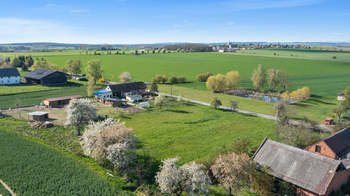 Prodej pozemku 863 m², Mžany