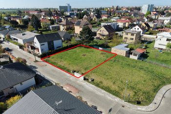 Prodej pozemku 590 m², Praha 9 - Miškovice