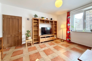 obývací pokoj - Prodej domu 123 m², Roztoky