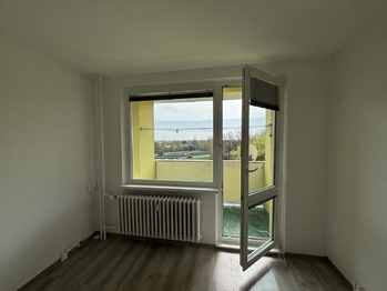 Pronájem bytu 3+1 v osobním vlastnictví 76 m², Chomutov