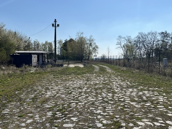 Prodej pozemku 6120 m², Stochov