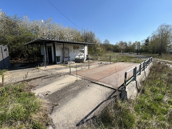 Prodej pozemku 6120 m², Stochov