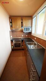 kuchyňský kout - Pronájem bytu 2+kk v osobním vlastnictví 73 m², Praha 9 - Černý Most