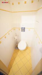 wc - Pronájem bytu 2+kk v osobním vlastnictví 73 m², Praha 9 - Černý Most
