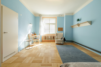 Pokoj - Prodej bytu 3+1 v osobním vlastnictví 91 m², Praha 6 - Bubeneč