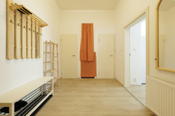 Předsíň - Prodej bytu 3+1 v osobním vlastnictví 91 m², Praha 6 - Bubeneč