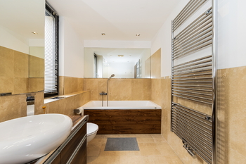 Pronájem bytu 3+kk v osobním vlastnictví 82 m², Praha 8 - Libeň