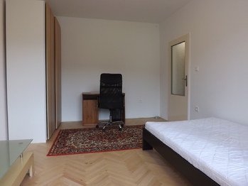Pronájem bytu 1+1 v osobním vlastnictví 32 m², Adamov