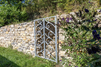 Prodej domu 219 m², Vráž