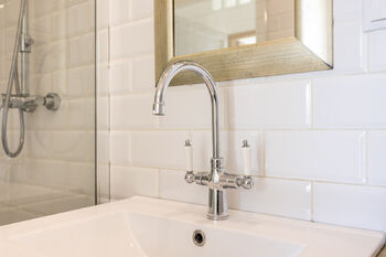 Prodej domu 219 m², Vráž