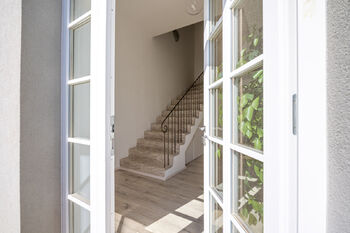 Prodej domu 219 m², Vráž