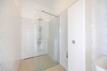 Prodej domu 219 m², Vráž