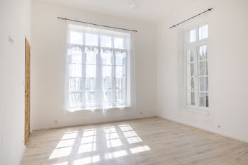 Prodej domu 219 m², Vráž