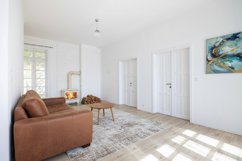 Vizualizace obývací části - Prodej bytu 4+kk v osobním vlastnictví 104 m², Vráž