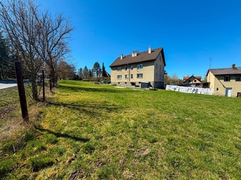 Prodej pozemku 1200 m², Rožmitál pod Třemšínem