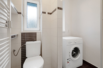 Pronájem bytu 2+1 v osobním vlastnictví 58 m², Praha 9 - Hloubětín