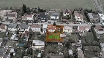 Prodej pozemku 705 m², Praha 5 - Lochkov