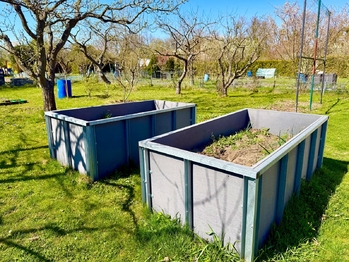 vyvýšené záhony - Prodej chaty / chalupy 8 m², Pardubice