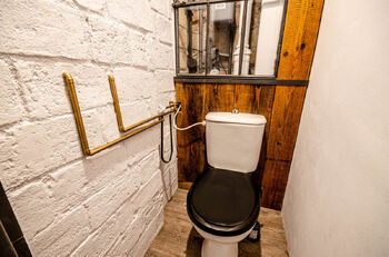 Pronájem bytu 2+1 v osobním vlastnictví 54 m², Praha 6 - Vokovice