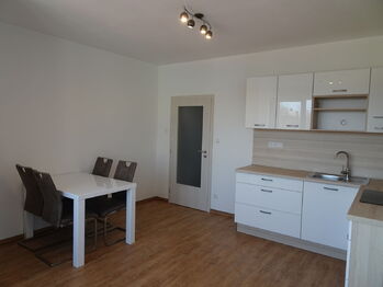 Pronájem bytu 2+kk v osobním vlastnictví 42 m², Znojmo