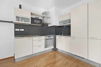 Prodej bytu 1+kk v osobním vlastnictví 39 m², Praha 5 - Stodůlky