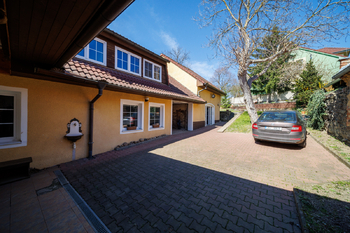 Prodej domu 139 m², Praha 10 - Kolovraty