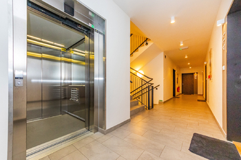 Pronájem bytu 1+kk v družstevním vlastnictví 39 m², Praha 5 - Stodůlky