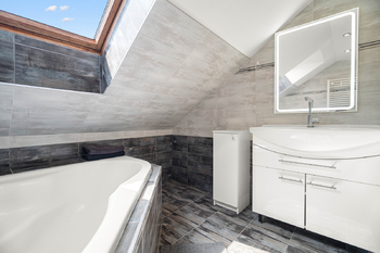 Prodej bytu 4+kk v osobním vlastnictví 84 m², Rousínov