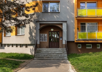 Byt 1+1| Denisa Sochová | +420 730 823 682 | denisa.sochova@re-max.cz - Prodej bytu 1+1 v osobním vlastnictví 29 m², Karviná