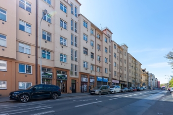 Prodej bytu 2+1 v osobním vlastnictví 60 m², Praha 5 - Košíře