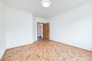 Pronájem bytu 3+1 v osobním vlastnictví 65 m², Praha 4 - Háje