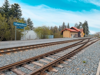 Prodej bytu 3+1 v osobním vlastnictví 74 m², Všeradice