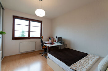 Prodej bytu 5+kk v osobním vlastnictví 125 m², Černošice