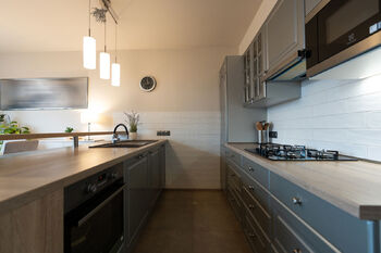 Prodej bytu 5+kk v osobním vlastnictví 125 m², Černošice