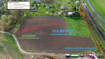 Prodej pozemku 9842 m², Kunín