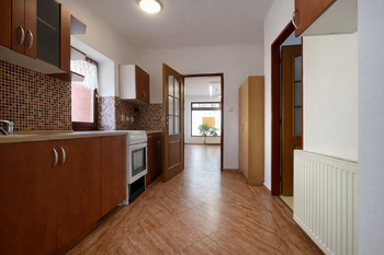 kuchyňka - Pronájem obchodních prostor 56 m², Turnov