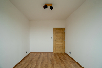 pokoj 1 - Prodej bytu 4+1 v družstevním vlastnictví 77 m², Teplice