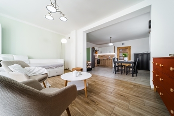 Prodej útulného rodinného domu 166 m², Hodov, okres Třebíč – klidná lokalita - Prodej domu 166 m², Hodov