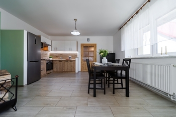 Prodej útulného rodinného domu 166 m², Hodov, okres Třebíč – klidná lokalita - Prodej domu 166 m², Hodov