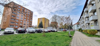 Parkoviště - Prodej bytu 3+1 v osobním vlastnictví 72 m², Kojetín