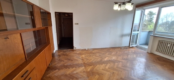 Obývací pokoj s balkonem - Prodej bytu 3+1 v osobním vlastnictví 72 m², Kojetín