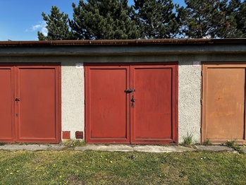Petr Sonnenschein | +420 778 750 999 | REMAX Centrum | Garáž - Lipník n. Bečvou - Prodej garáže 20 m², Lipník nad Bečvou 