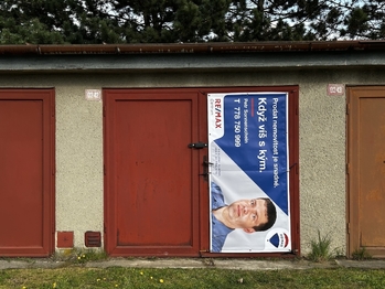 Petr Sonnenschein | +420 778 750 999 | REMAX Centrum | Garáž - Lipník n. Bečvou - Prodej garáže 20 m², Lipník nad Bečvou