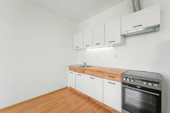 Pronájem bytu 1+kk v osobním vlastnictví 42 m², Hostivice